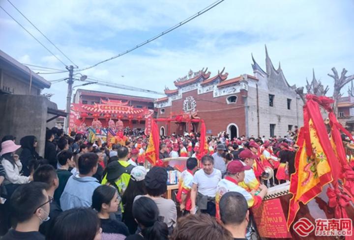長(zhǎng)樂(lè)厚福村游神現(xiàn)場(chǎng) 長(zhǎng)樂(lè)厚福村游神現(xiàn)場(chǎng)