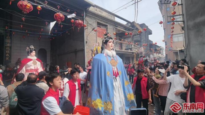 長(zhǎng)樂(lè)厚福村游神現(xiàn)場(chǎng) 長(zhǎng)樂(lè)厚福村游神現(xiàn)場(chǎng)