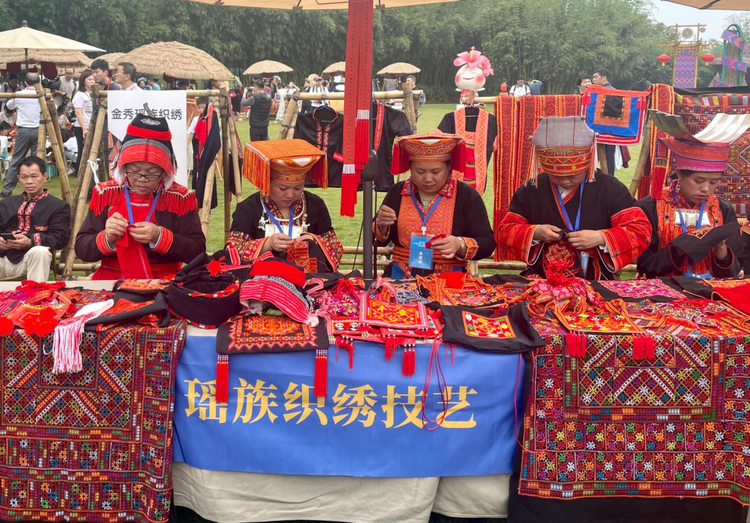 2024年“廣西三月三·八桂嘉年華”活動開幕_fororder_圖片7