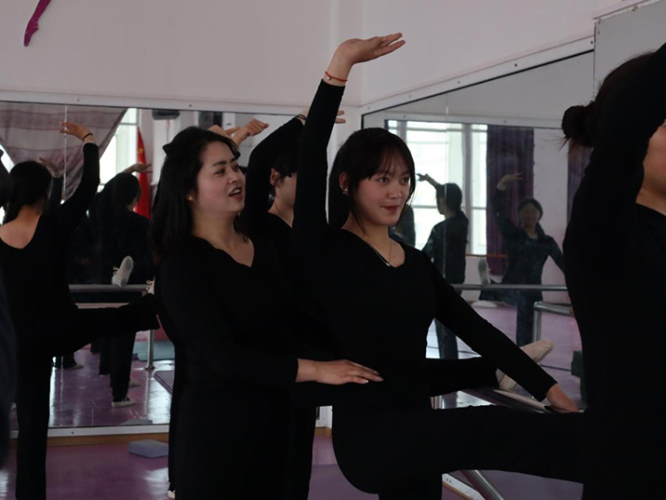 ���ε䷶ �_(k��i)��ͻ�ƣ����οh�ЌW(xu��)��&ldquo;����<a href=http://www.accident-animation.com target=_blank class=infotextkey>����</a>&rdquo;�c(di��n)����ԭ�W(xu��)�Ӷ�Ԫ���L(zh��ng)��·_fororder_�DƬ-4