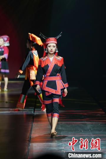 DVF(xin)ꐹ z