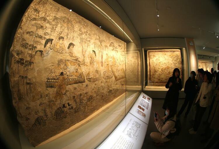 唐韓休墓壁畫首次對(duì)外集中展出 目前暫時(shí)只對(duì)科研相關(guān)人員開放